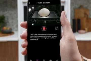 Cafe Speed Oven controlled on mobile device